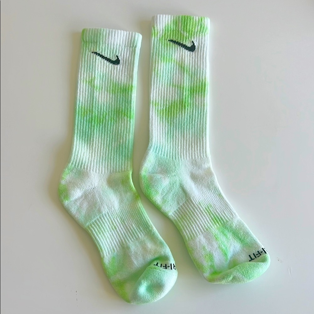 Nike Green Tie-Dye Crew Socks